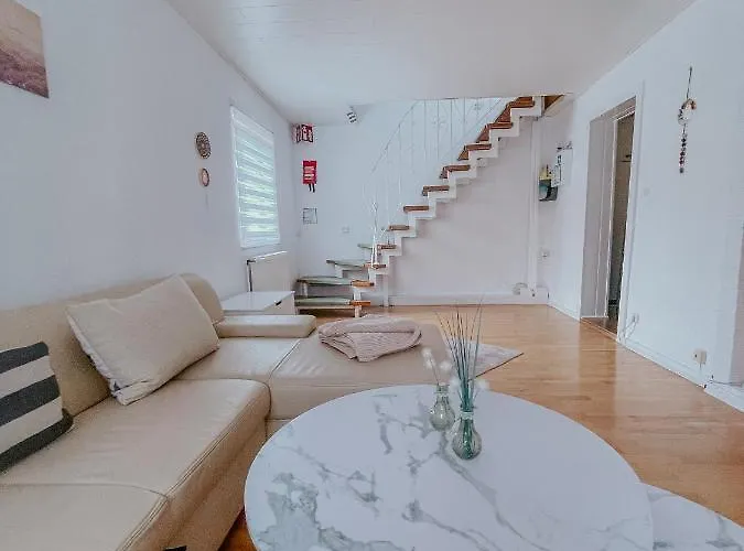 Costa Kiesa * Schwarmstedt